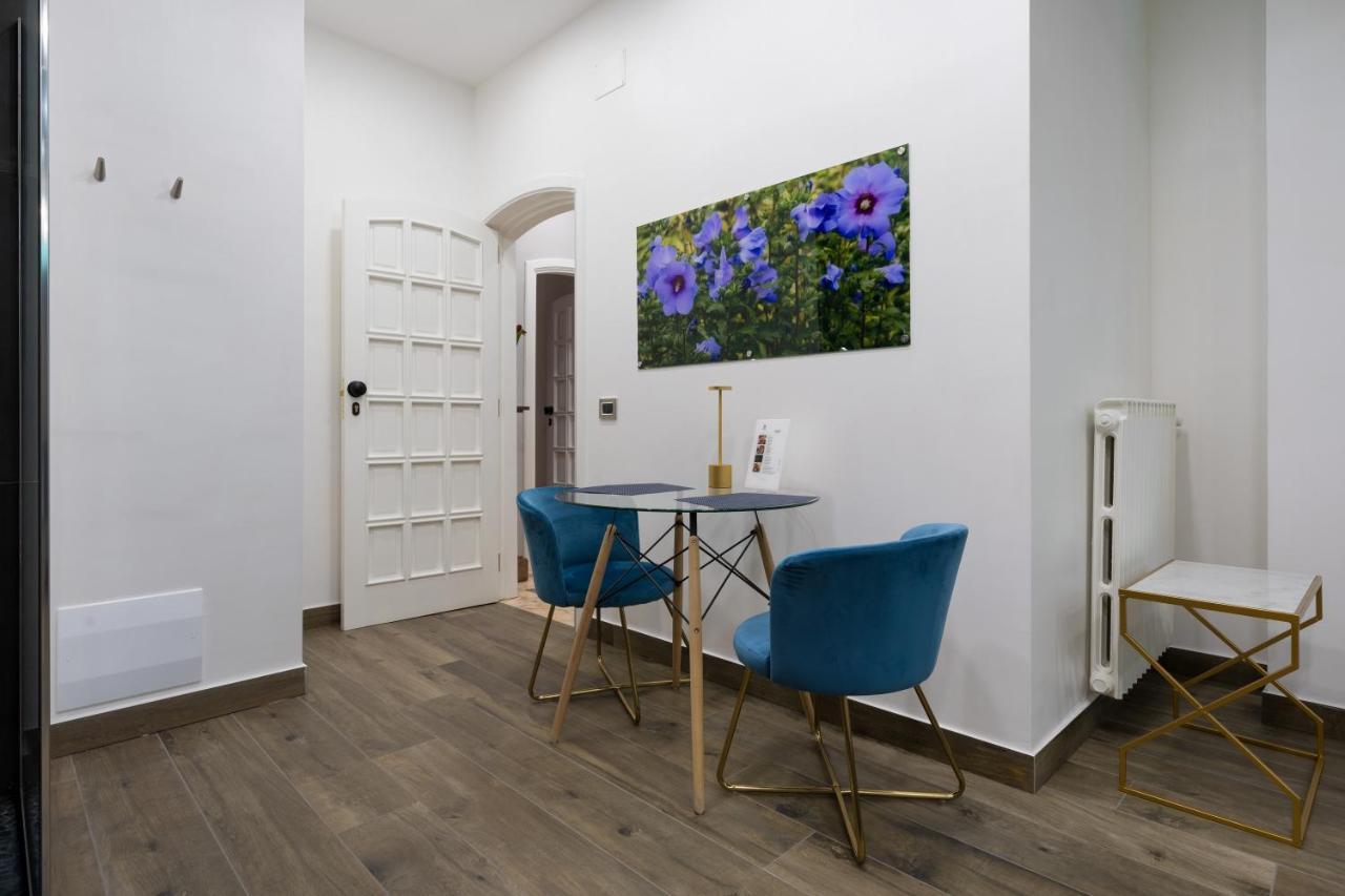 Hotel Ibisco Suites & Relax Поцуоли Екстериор снимка