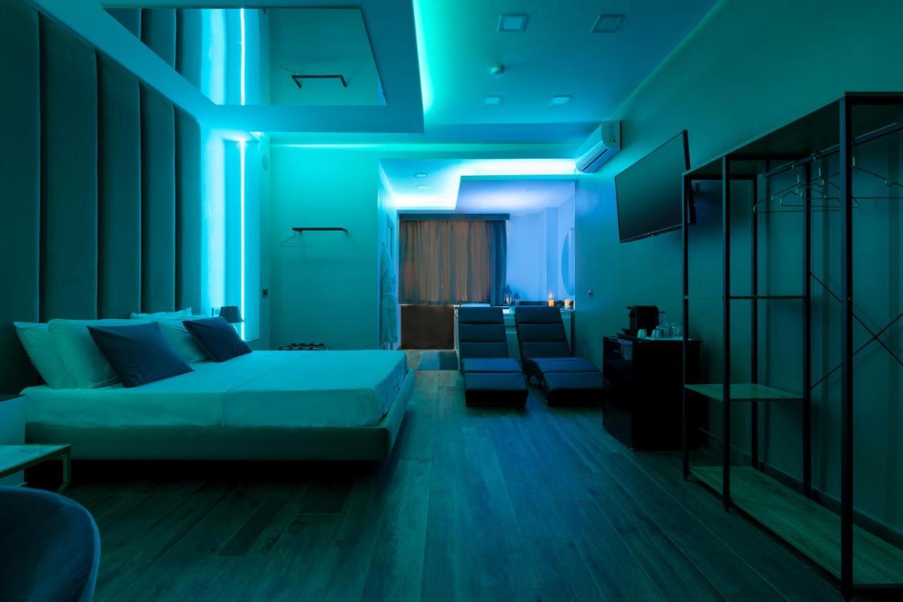 Hotel Ibisco Suites & Relax Поцуоли Екстериор снимка