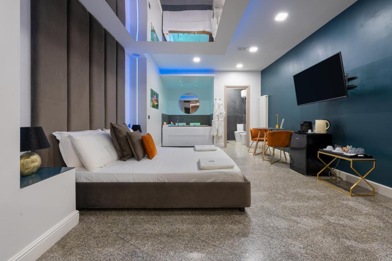 Hotel Ibisco Suites & Relax Поцуоли Екстериор снимка