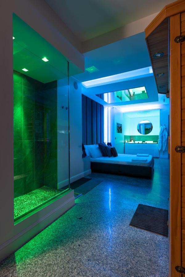 Hotel Ibisco Suites & Relax Поцуоли Екстериор снимка