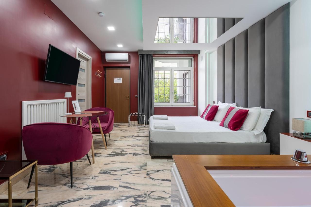Hotel Ibisco Suites & Relax Поцуоли Екстериор снимка