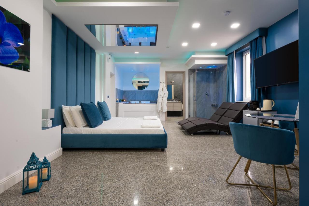Hotel Ibisco Suites & Relax Поцуоли Екстериор снимка