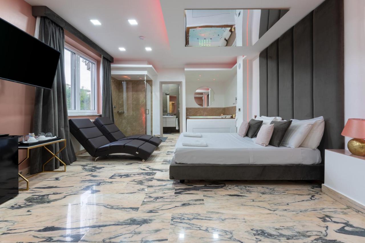 Hotel Ibisco Suites & Relax Поцуоли Екстериор снимка