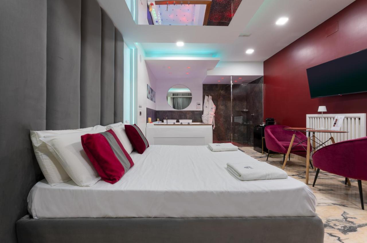 Hotel Ibisco Suites & Relax Поцуоли Екстериор снимка